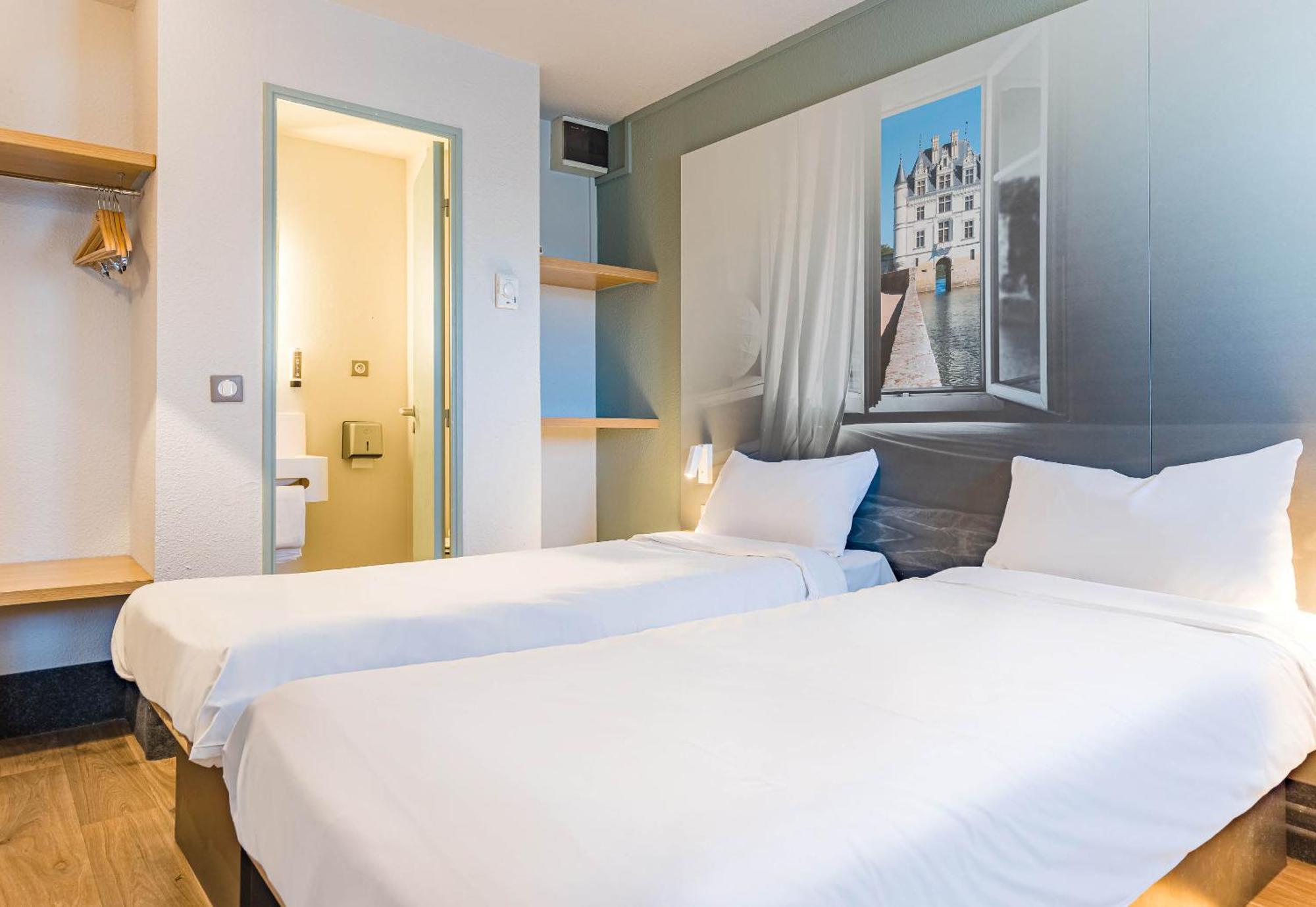 B&B Hotel Tours Sud จู เลส์ ทัวส์ ภายนอก รูปภาพ